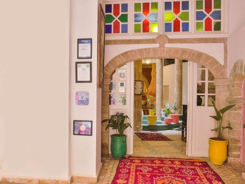 Riad Al Khansaa 6