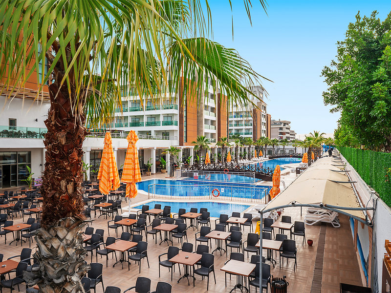 Bieno Club Sunset Hotel & Spa 11