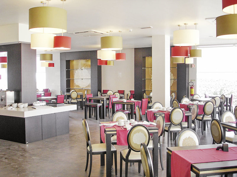 Vale Do Navio Hotel 2