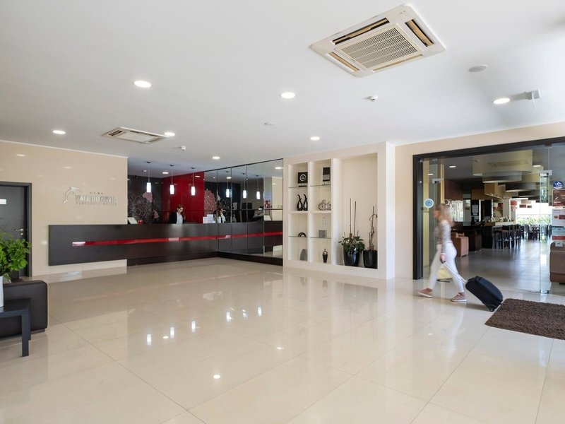 Vale Do Navio Hotel 7