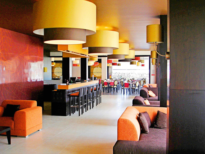 Vale Do Navio Hotel 8