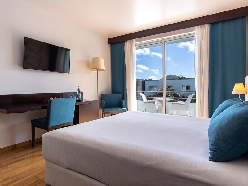 Vale Do Navio Hotel 23