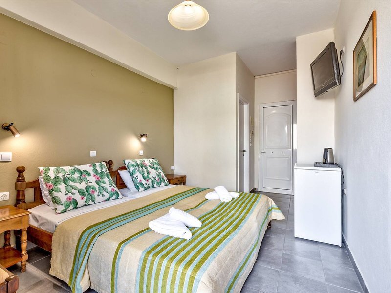 Silver Beach Hotel 27