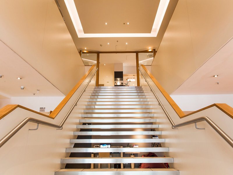 Mercure Hotel Duisburg City 9