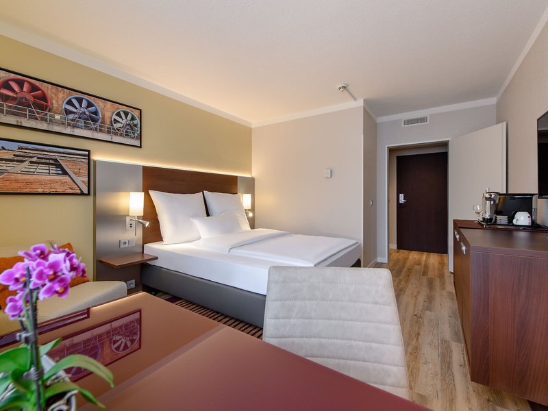 Mercure Hotel Duisburg City 40
