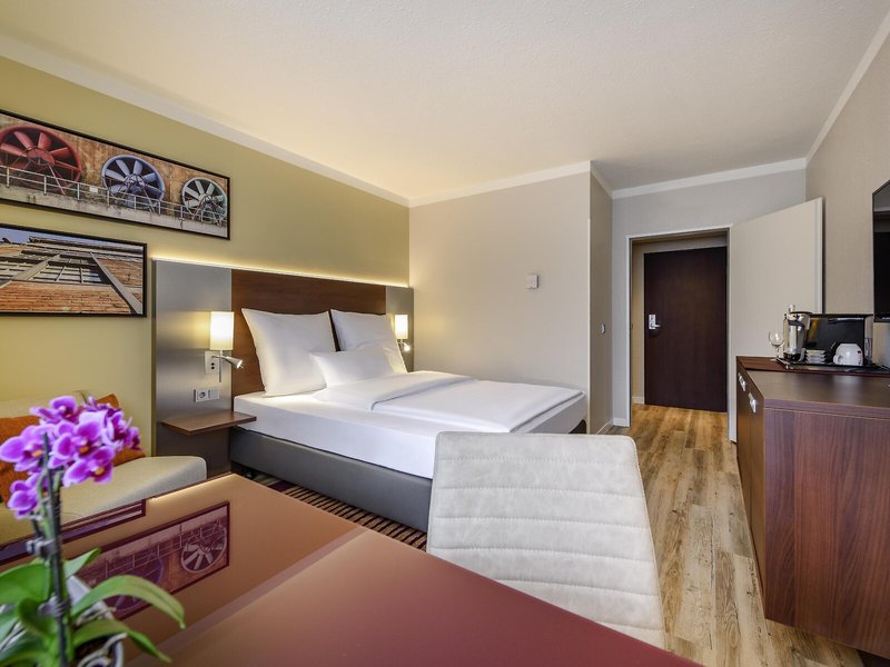 Mercure Hotel Duisburg City 50