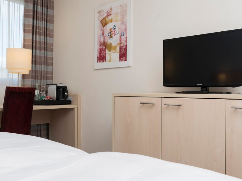 Mercure Hotel Mannheim am Friedensplatz 25 - Room Example