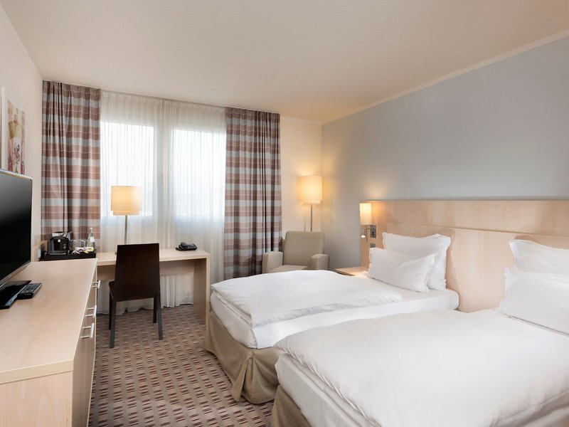 Mercure Hotel Mannheim am Friedensplatz 26 - Room Example
