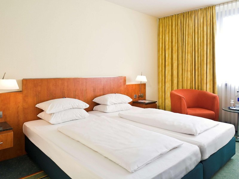 Mercure Hotel Offenburg am Messeplatz 11