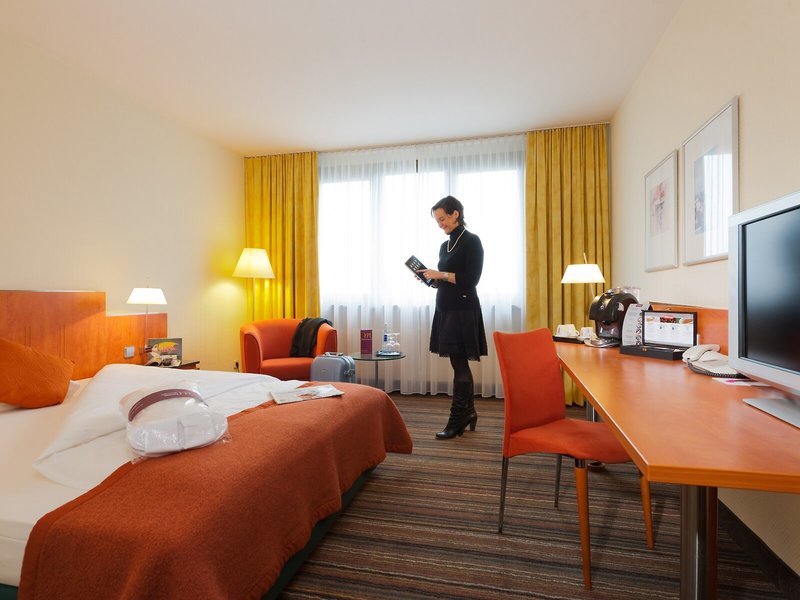 Mercure Hotel Offenburg am Messeplatz 12