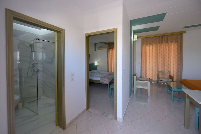 Trianta Hotel 11