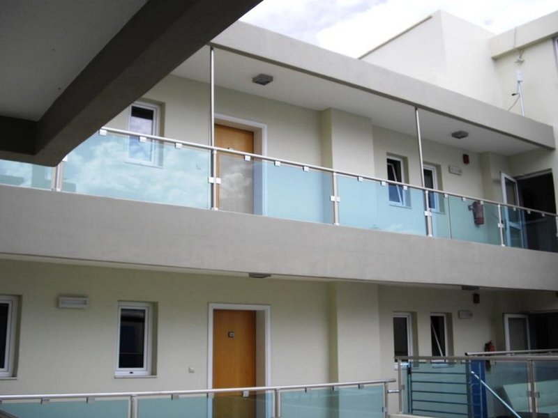 Bristol Sea View Apartments 5