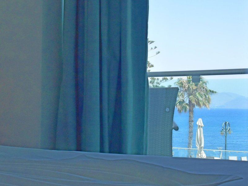 Bristol Sea View Apartments 9