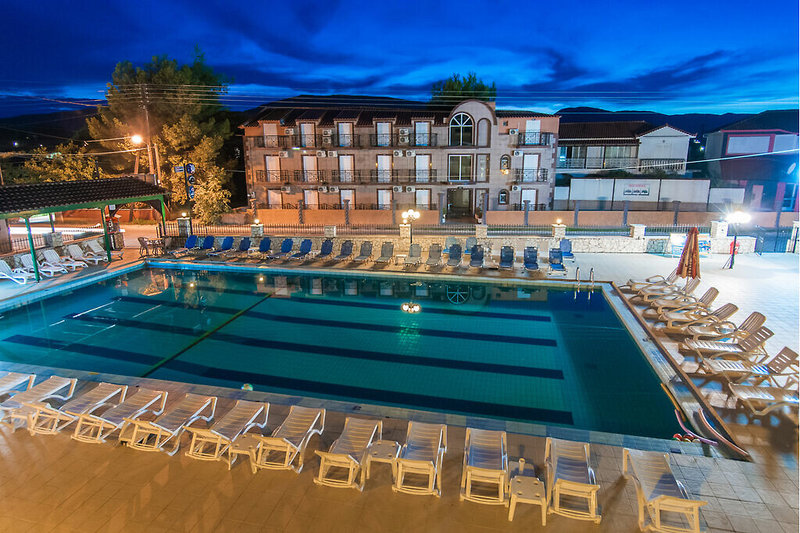 Hotel Perkes Complex 1