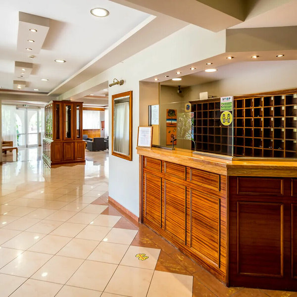 Hotel Perkes Complex 6