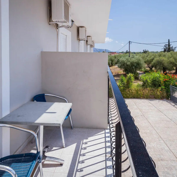 Hotel Perkes Complex 8