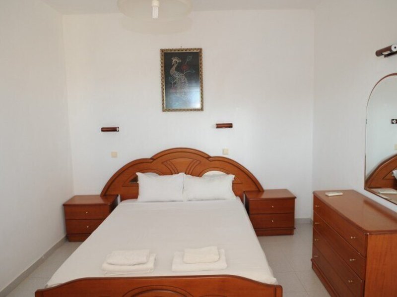 Chrysanthi Hotel - Studio & Apartments 11