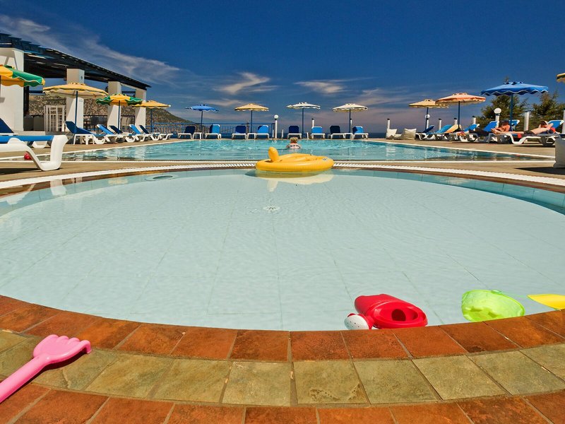 CHC Sound of the Sea 10