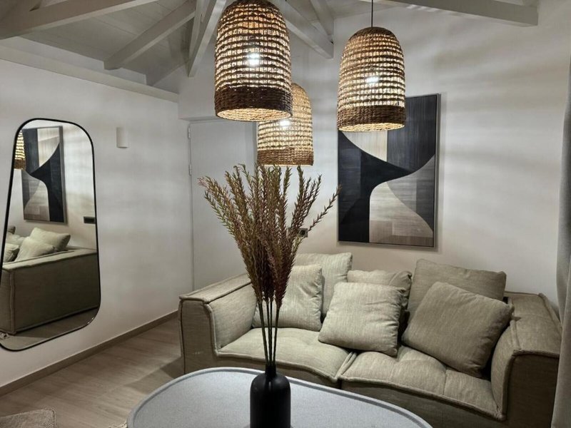 CHC Sound of the Sea 18