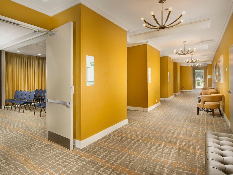 Holiday Inn Miami Doral Area 10