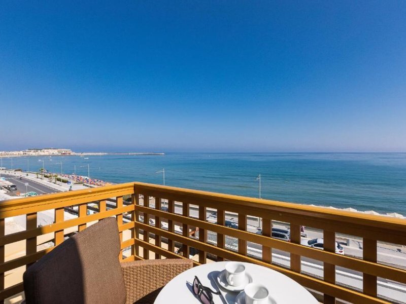 Ammos Suites 8