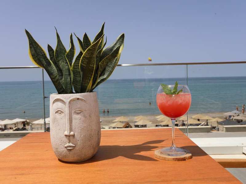 Ammos Suites 16