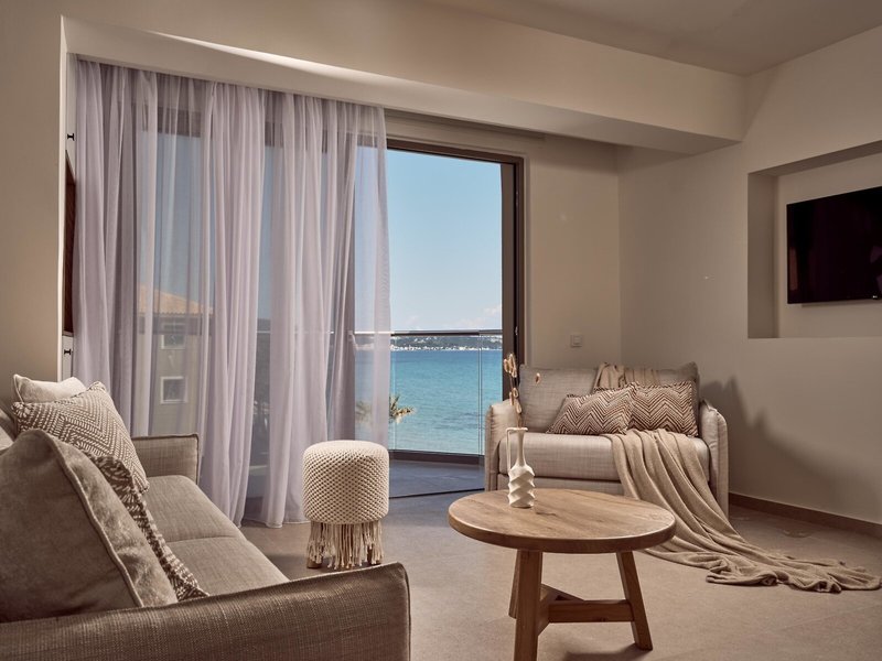 Windmill Bay Hotel 26