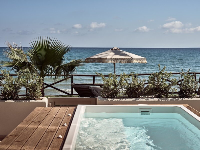 Windmill Bay Hotel 30