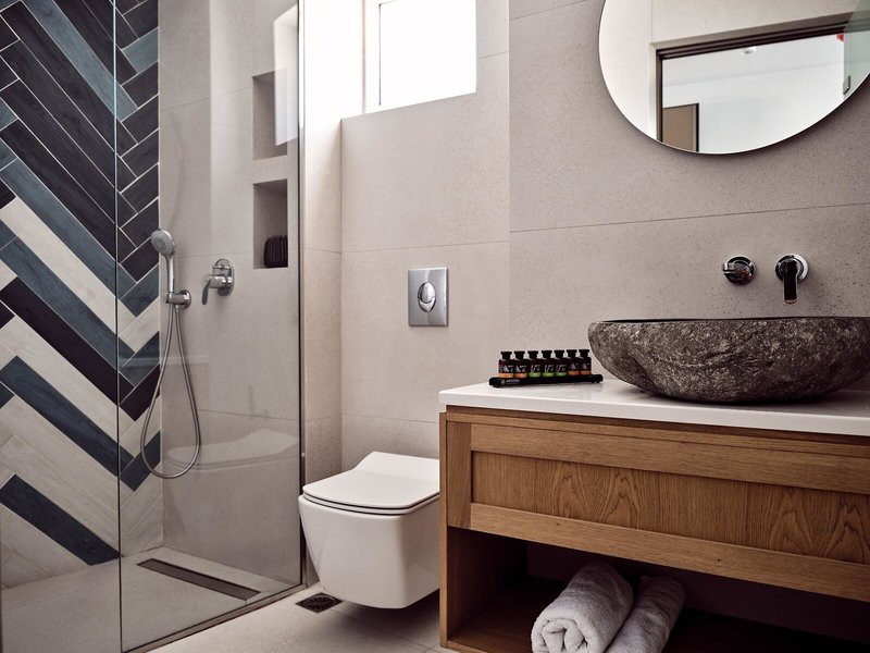 Windmill Bay Hotel 42