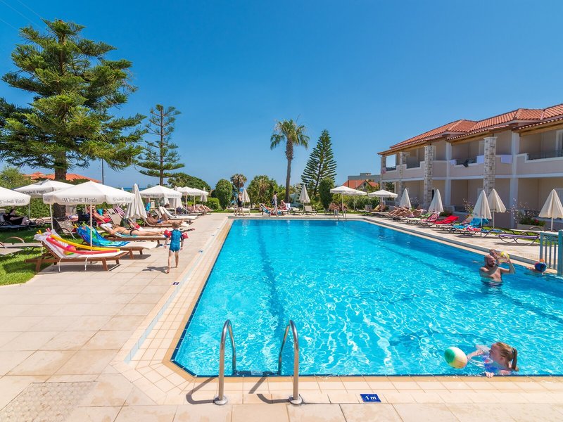 Windmill Studios Aparthotel 15