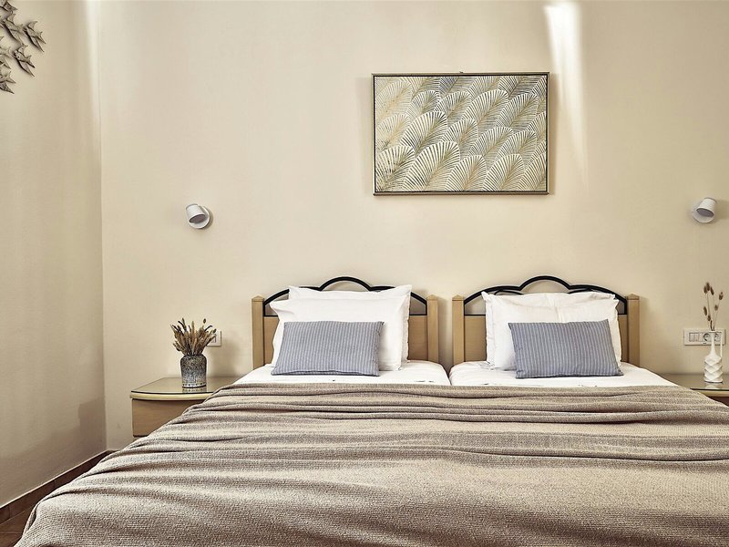 Windmill Studios Aparthotel 38