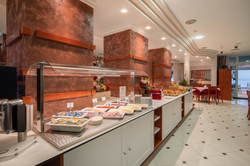 Aparthotel Tamaris 7