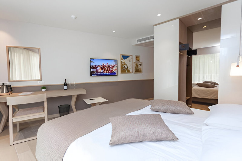 Aparthotel Tamaris 10