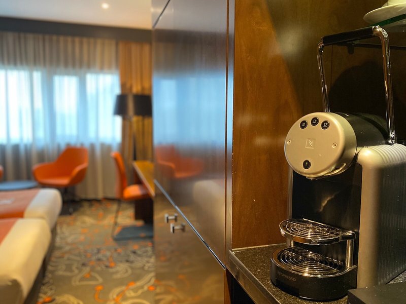 XO Hotels Park West 18 - Room Example