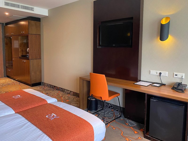 XO Hotels Park West 24 - Room Example