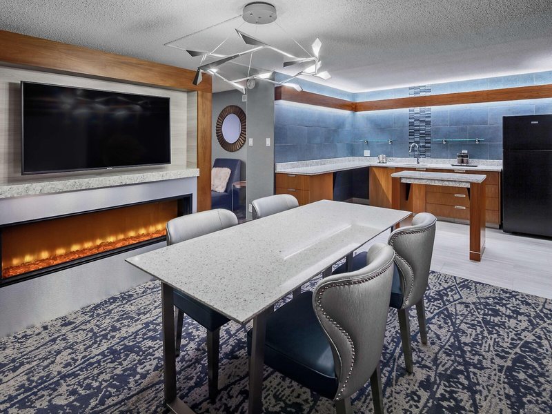 DoubleTree by Hilton Hotel Denver 16