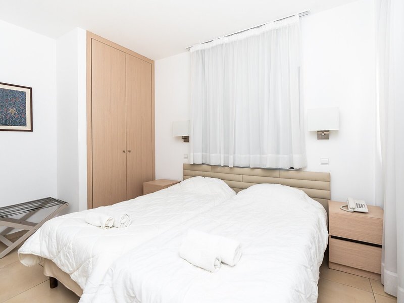 Flora Hotel Apartments 24