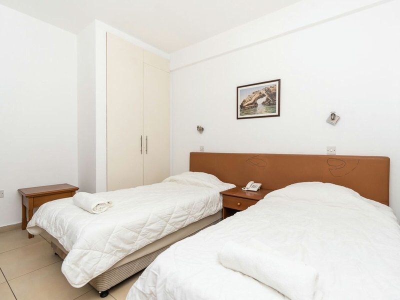 Flora Hotel Apartments 26