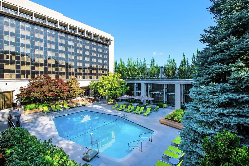 Doubletree by Hilton Hotel Portland