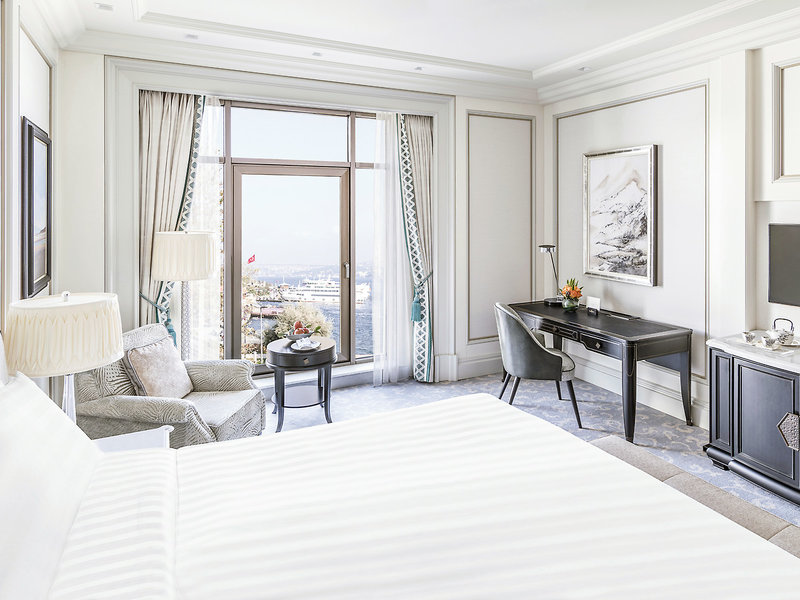 Shangri-La Bosphorus, Istanbul 1