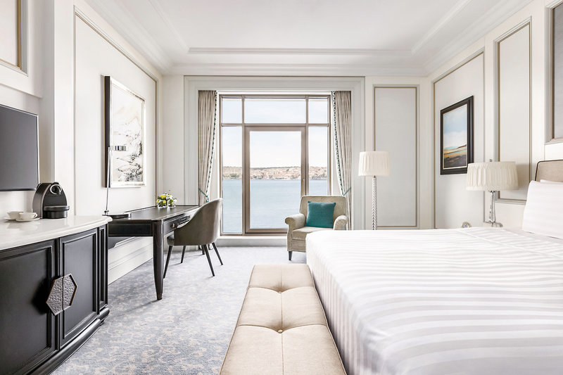 Shangri-La Bosphorus, Istanbul 7