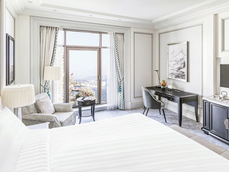 Shangri-La Bosphorus, Istanbul 1
