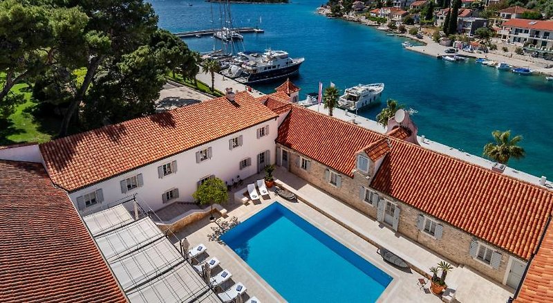 Martinis Marchi Heritage Hotel 4