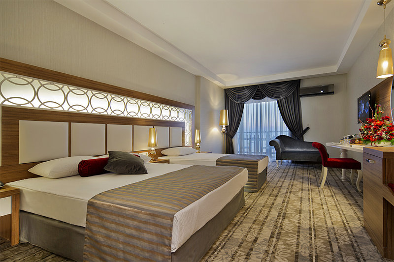 Justiniano Deluxe Resort 10