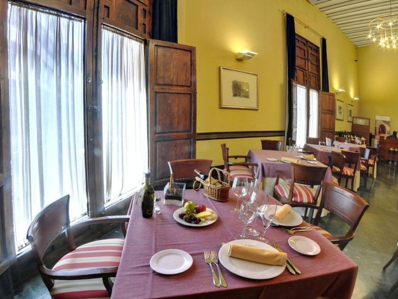 Palacio de Tudemir Boutique Hotel 9