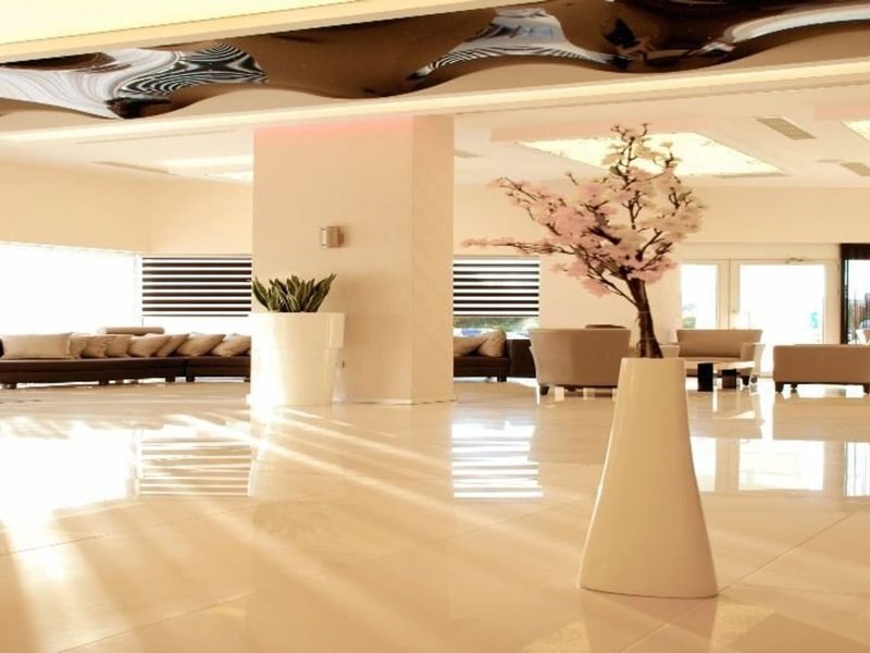 Orty Airport Hotel 3