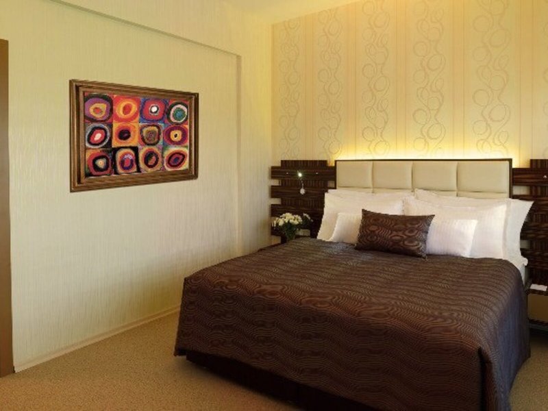 Orty Airport Hotel 20