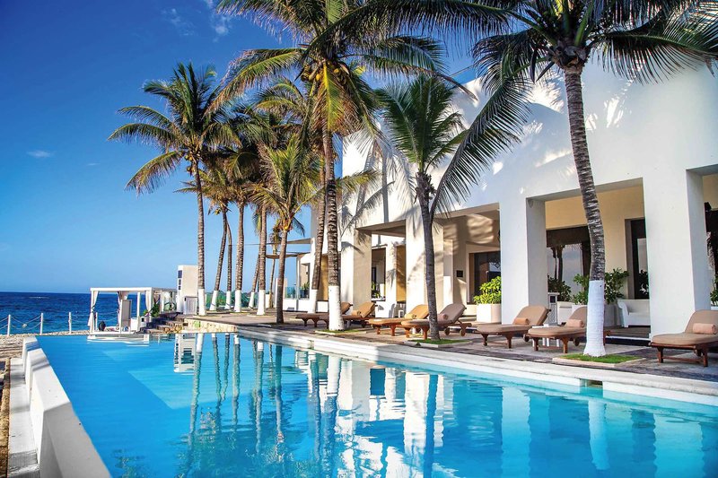 Sunscape Akumal Beach Resort & Spa 4