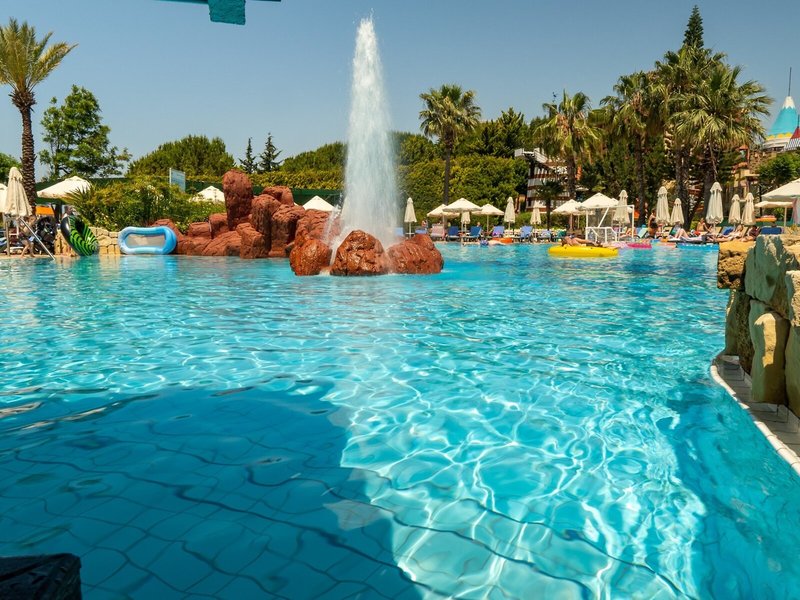 AQI Pegasos Resort 33