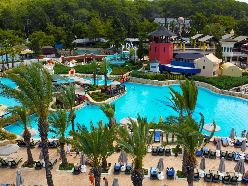 AQI Pegasos Resort 42